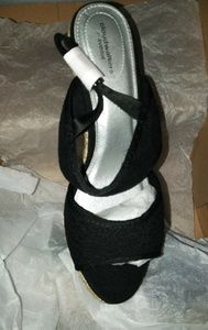 Ladies wedge sandals